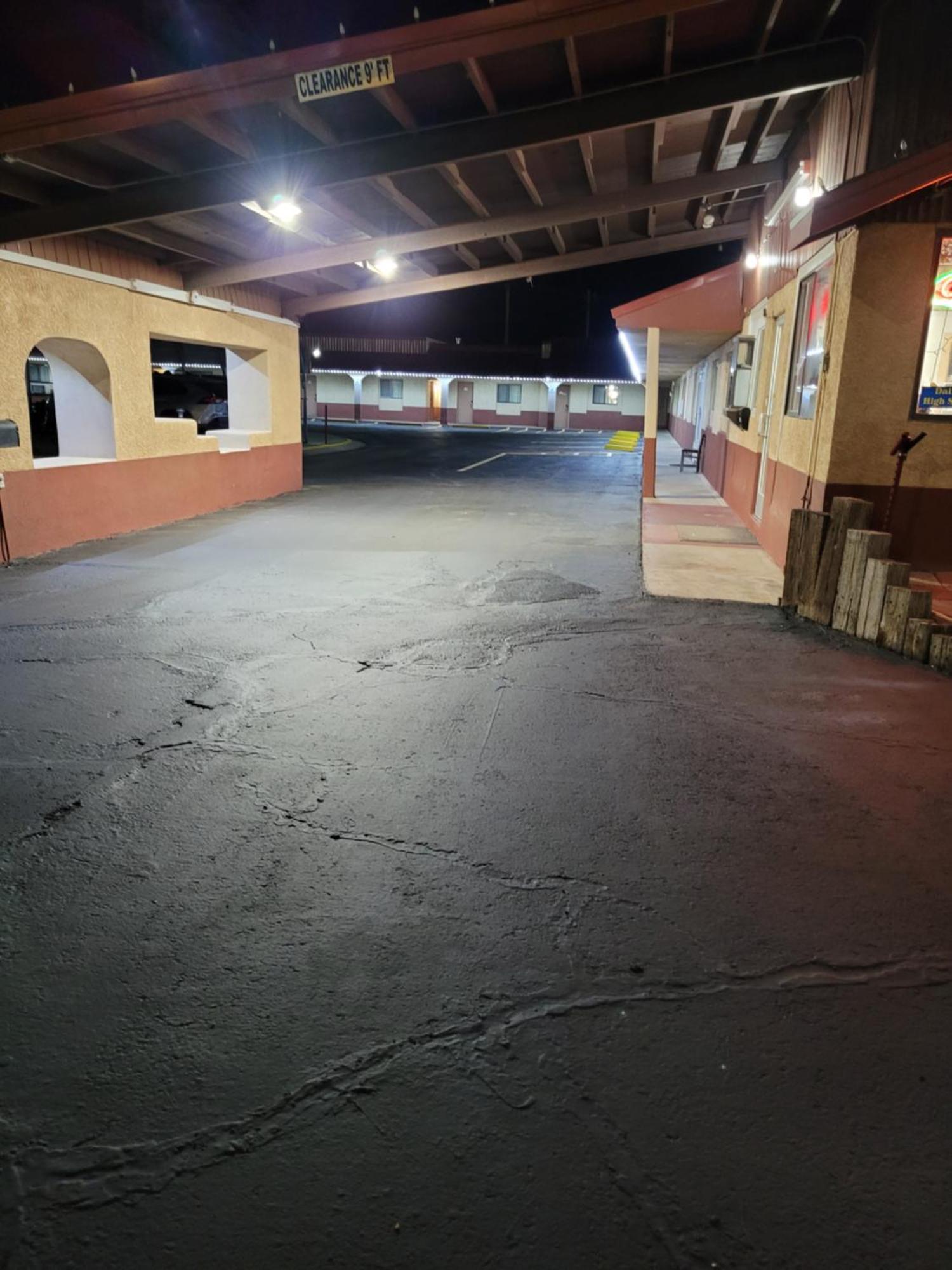 Sands Motel Portales Eksteriør bilde