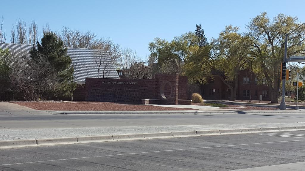 Sands Motel Portales Eksteriør bilde